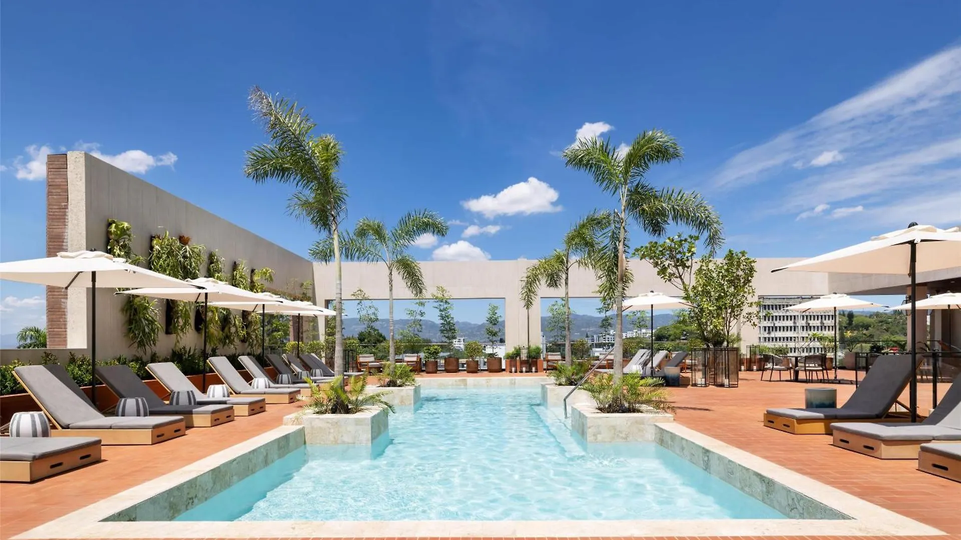 Hotel Santiago, Curio Collection By Hilton Santiago De Los Caballeros 4*,